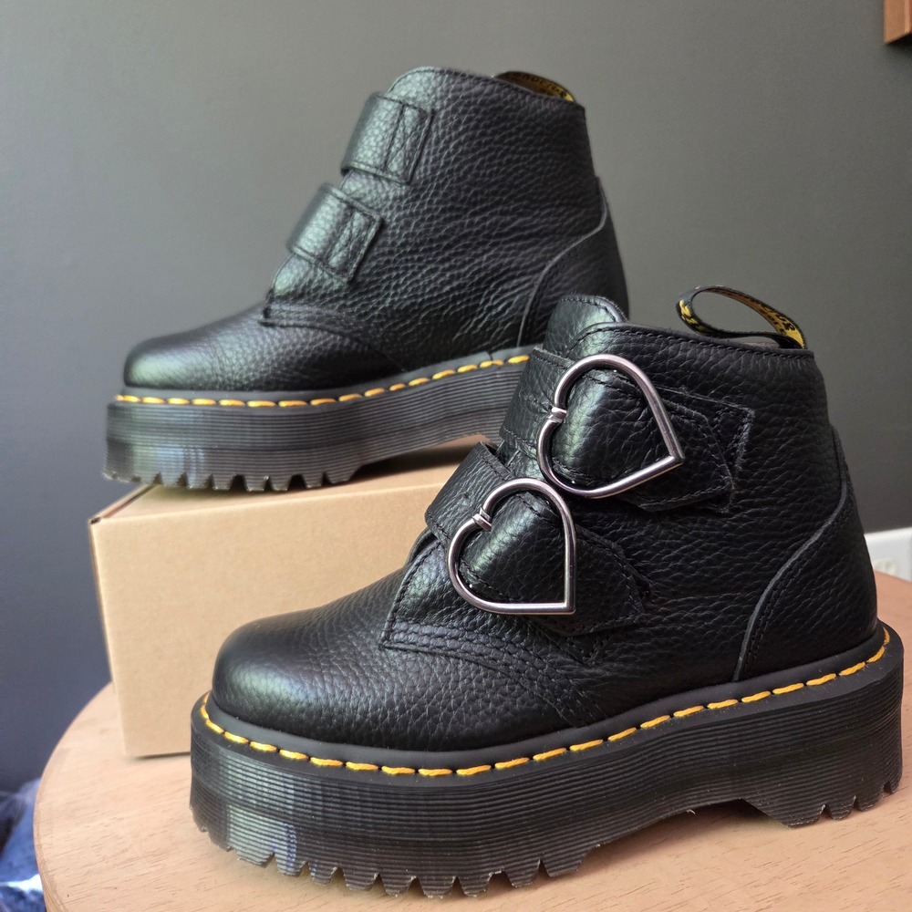 Dr. Martens Devon Heart Black Leather Platform Buckle Boots Womens 5 Whimsigoth